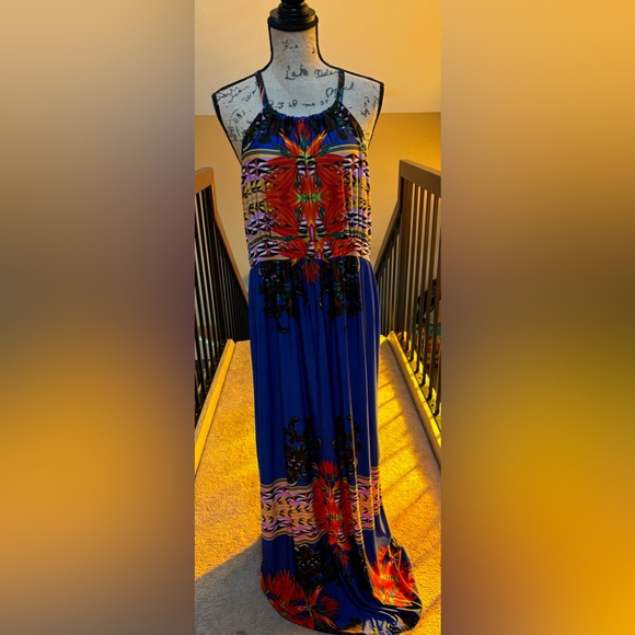 Beautiful 🤩 Summer Maxi dress - Picture 4 of 5